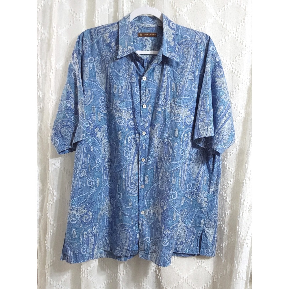 Tori RichardLarge 100% Silk Paisley Short Sleeve Button Down Shirt Hawaii Made